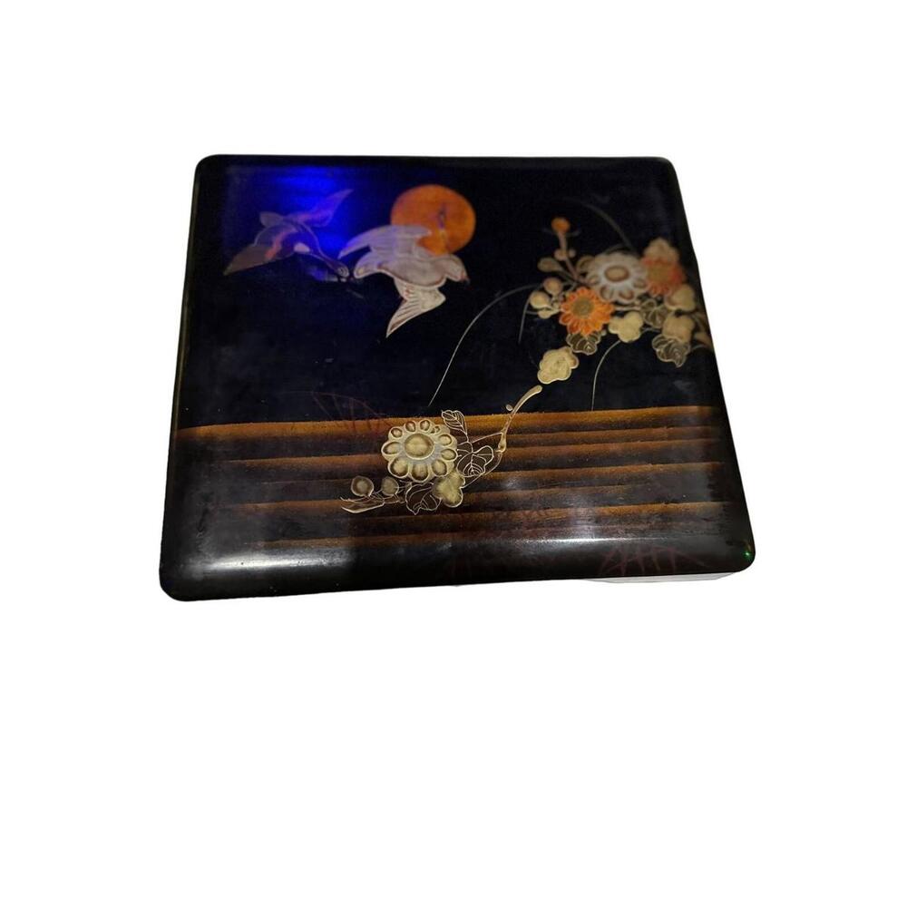 Vintage Black Lacquer Trinket Jewelry Box Mother of Virginia Hand Painted
